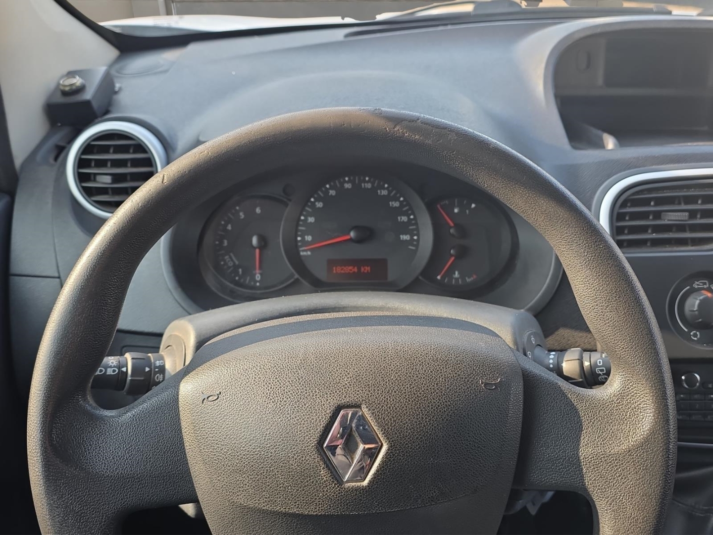 Renault Kangoo Rapid Maxi 1.5 dCI,Anhängerkupplung,Klima,Parksensoren, mineral weiss – Bild 15