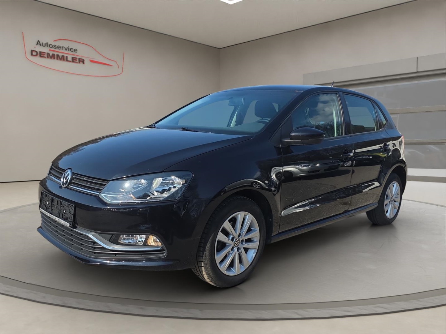 VW Polo Comfortline 1.2 TSI,Klimaautomatik,Parksensoren, deep black perleffekt (schwarz)