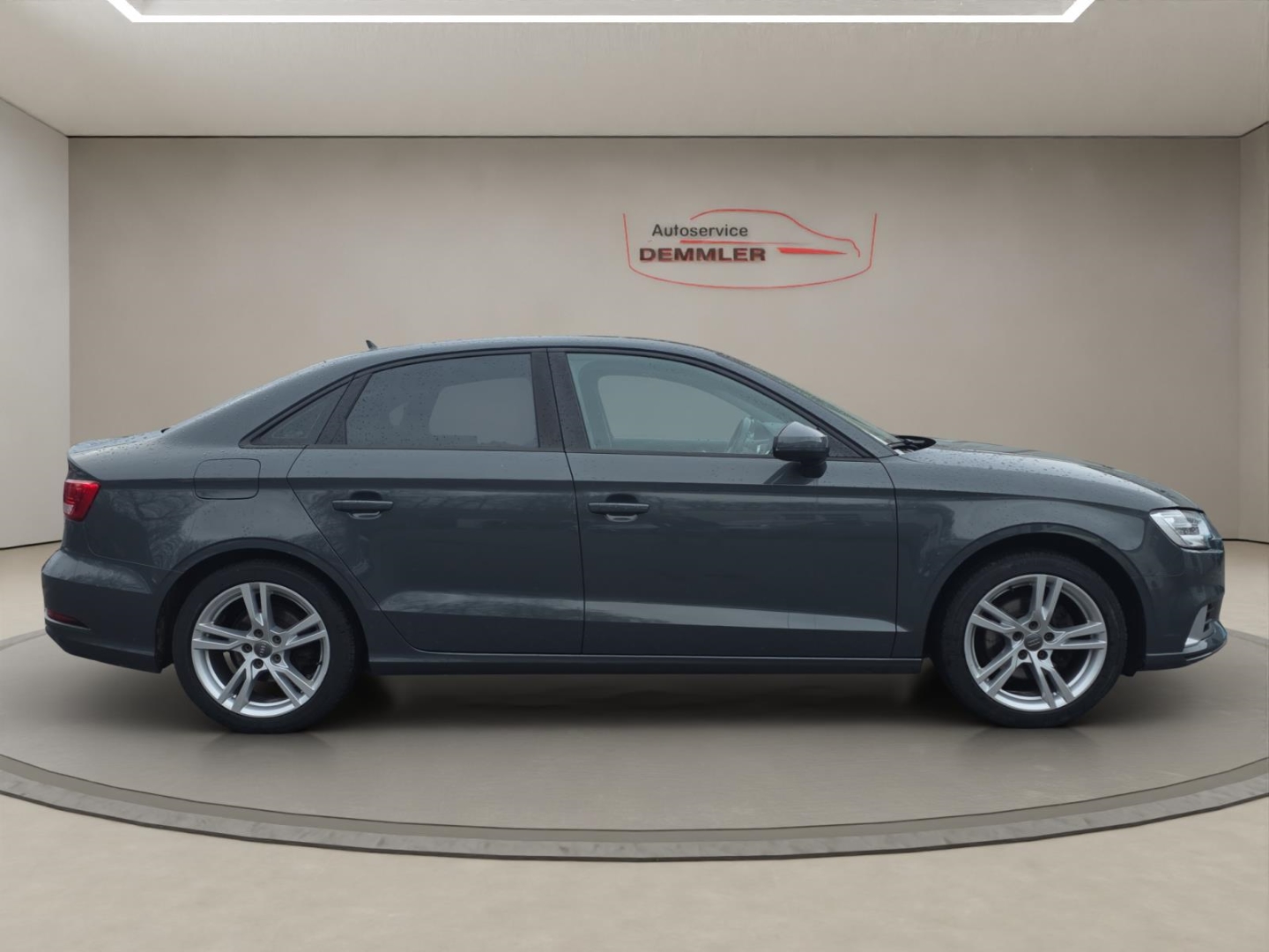 Audi A3 Sport 1.5 TFSI,Climatronic,Xenon,Navi,Rückfahrkamera, nanograu metallic – Bild 4