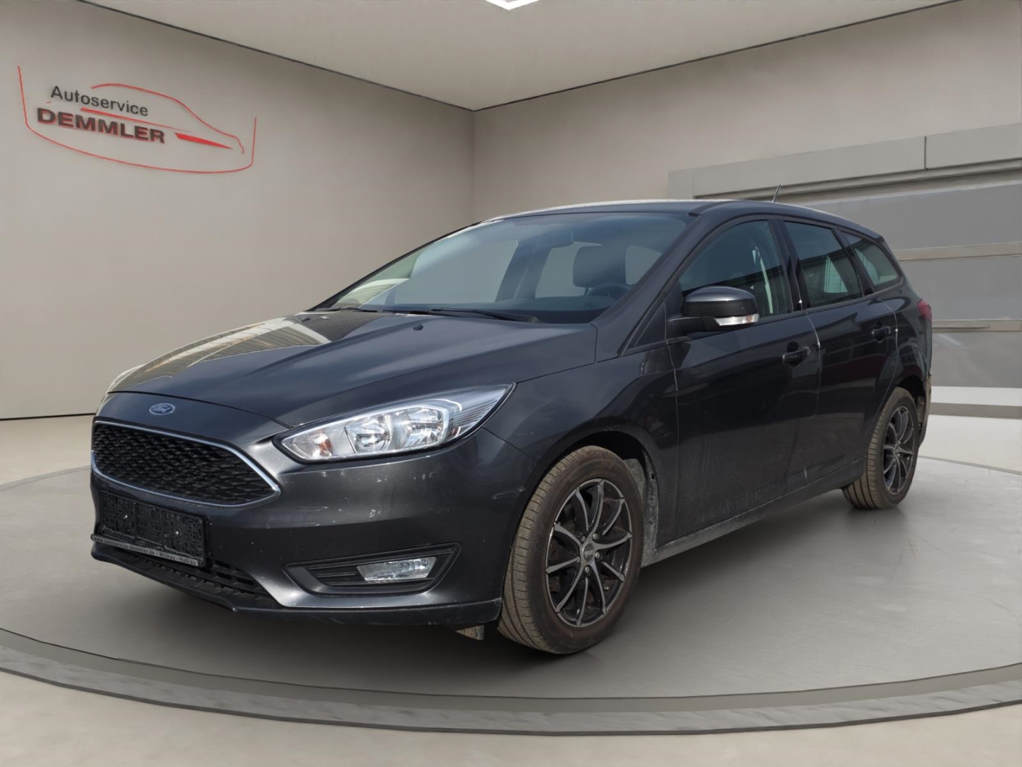 Ford Focus Business 1.5 TDCi, Klima,Navi,Tempomat, Einparkhilfe, magnetic-grau (metallic)