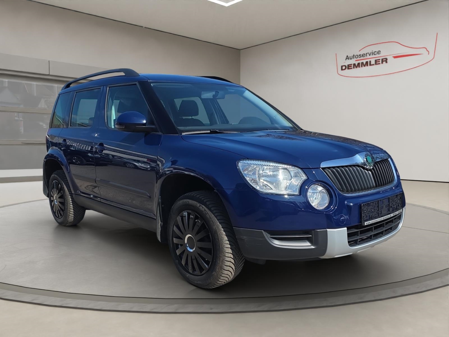 Skoda Yeti Plus Edition 4x4,Klima Sitzheizung,Parksensoren, pacific-blau – Bild 3