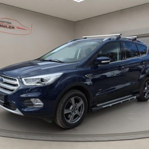 Ford Kuga 1.5 4WD,Navi,Xenon,Pano-Dach,Winter-P.,R.-Kamera,Tempomat, blazer-blau
