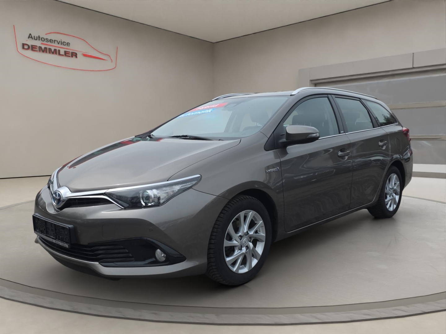 Toyota Auris Touring Sports Hybrid 1.8,Climatronic,R.kamera,Sitzh.,Tempomat, gray metallic (grau)