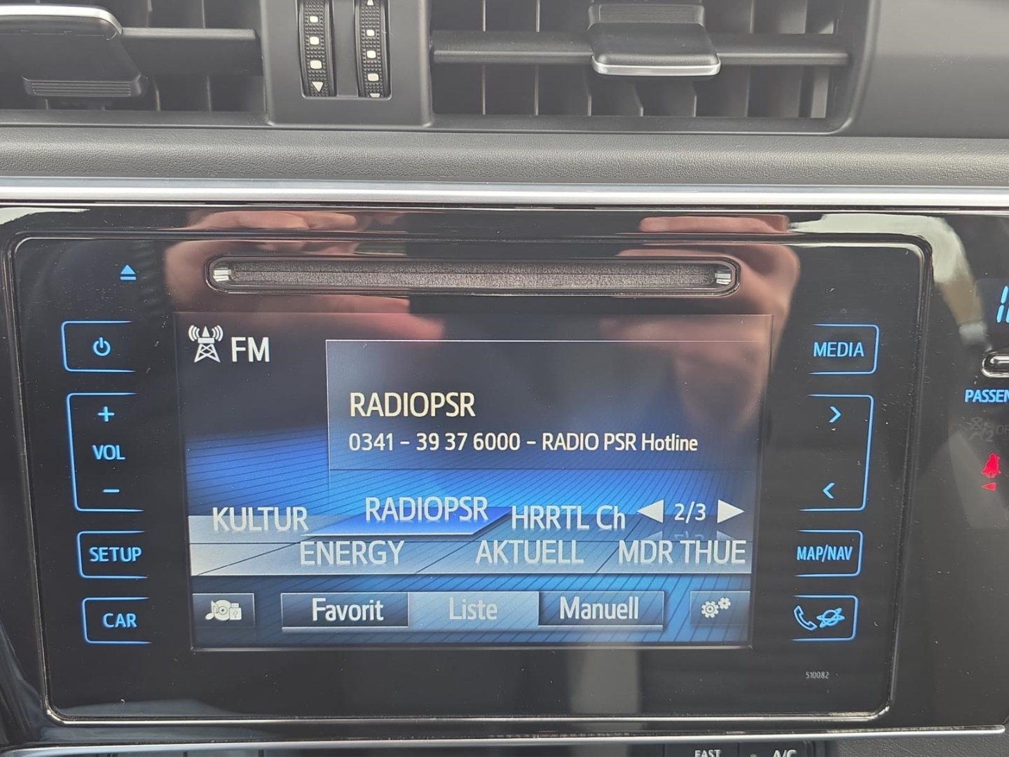 Toyota Auris Touring Sports Hybrid 1.8,Climatronic,R.kamera,Sitzh.,Tempomat, gray metallic (grau) – Bild 16