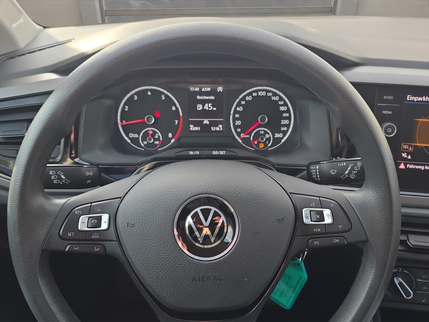 VW Polo Comfortline,Navi,Klima,Tempomat,Sitzheizung,PDC, reef blue metallic (blau) – Bild 15