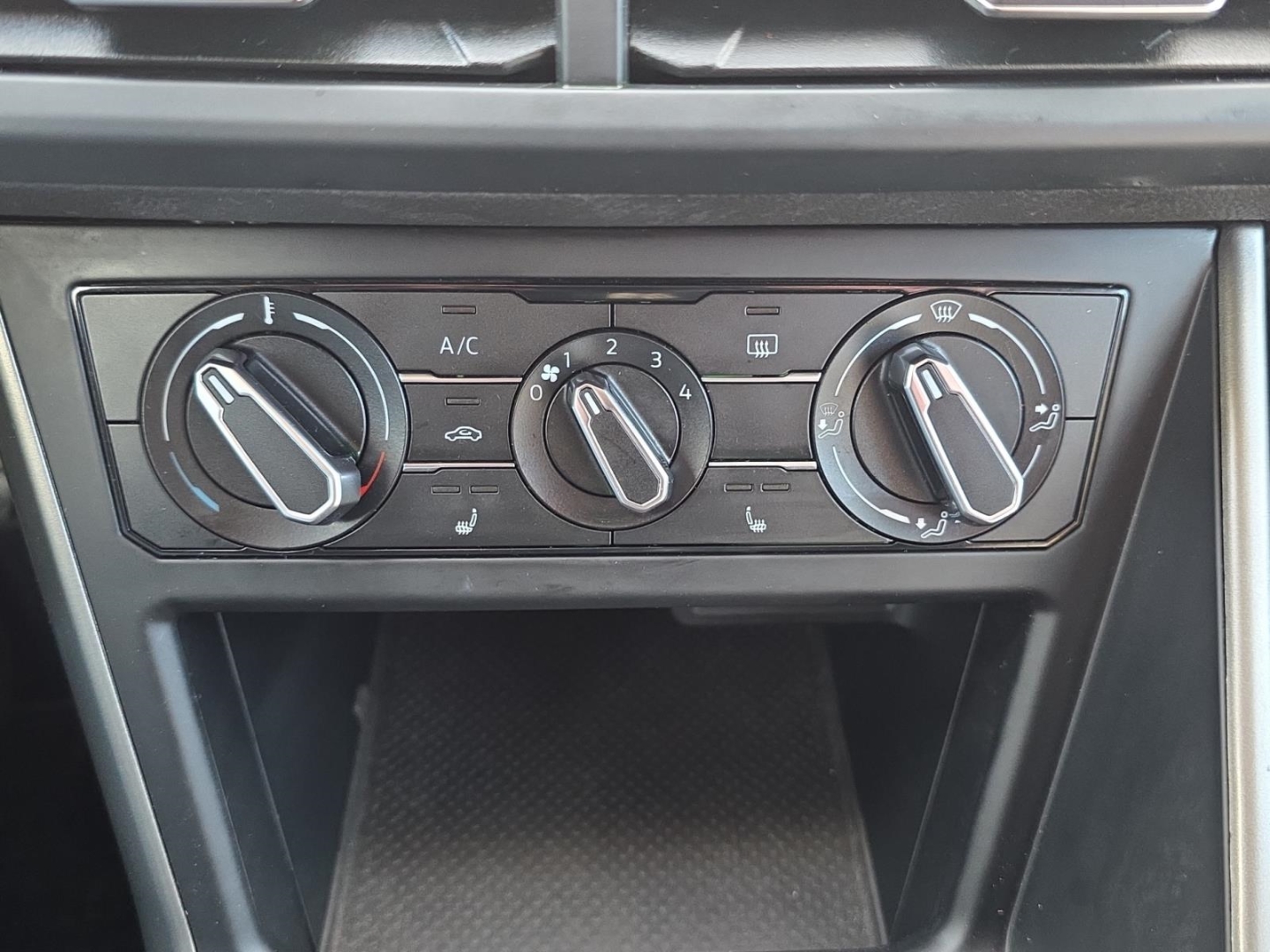 VW Polo Comfortline,Navi,Klima,Tempomat,Sitzheizung,PDC, reef blue metallic (blau) – Bild 17