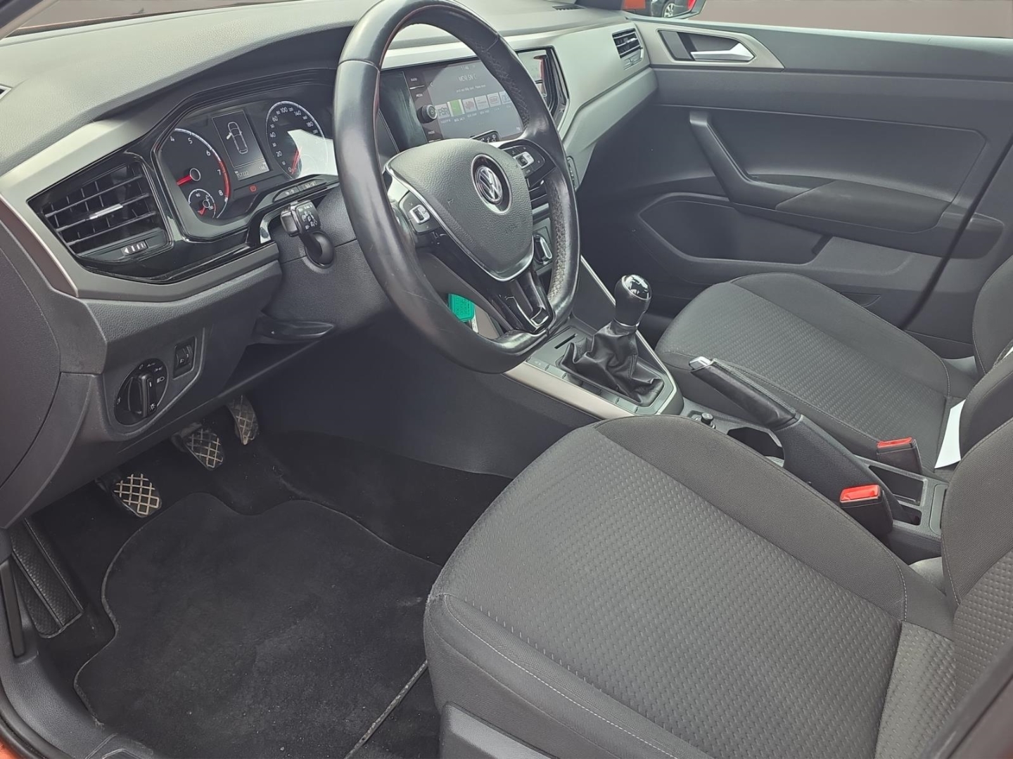 VW Polo Comfortline 1.0 TSI,Klima, App-Connect, DAB, energetic orange metallic – Bild 13