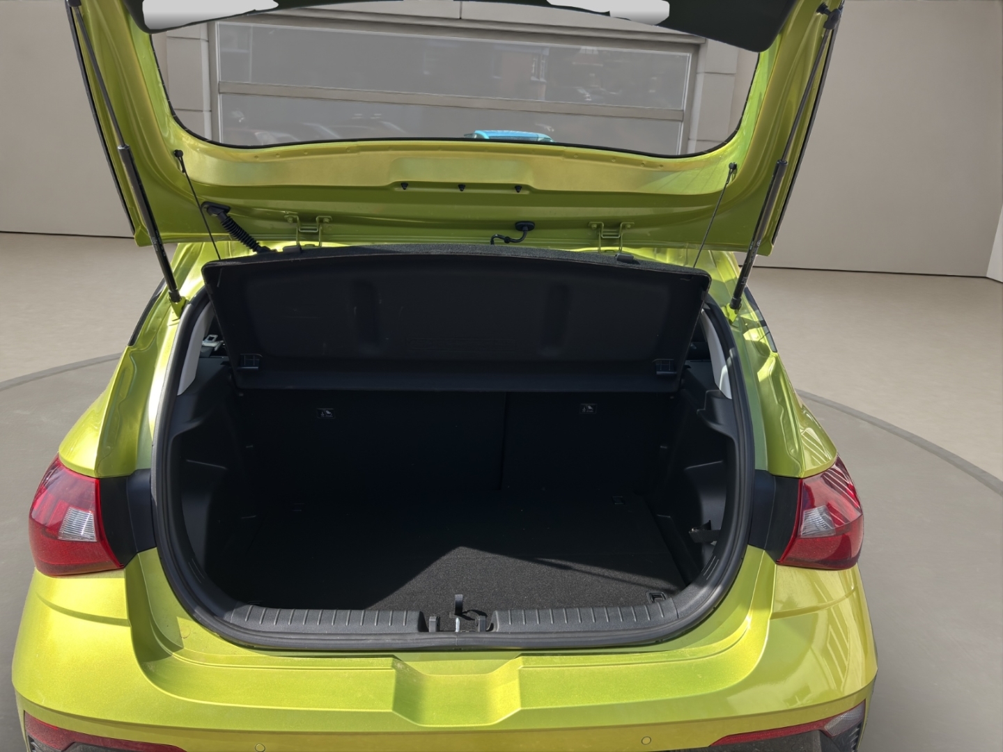 Hyundai i20 1.0,Automatik,Navi,Klima,Tempomat,Sitzheizung,PDC, lucid lime / met (gelb) – Bild 11