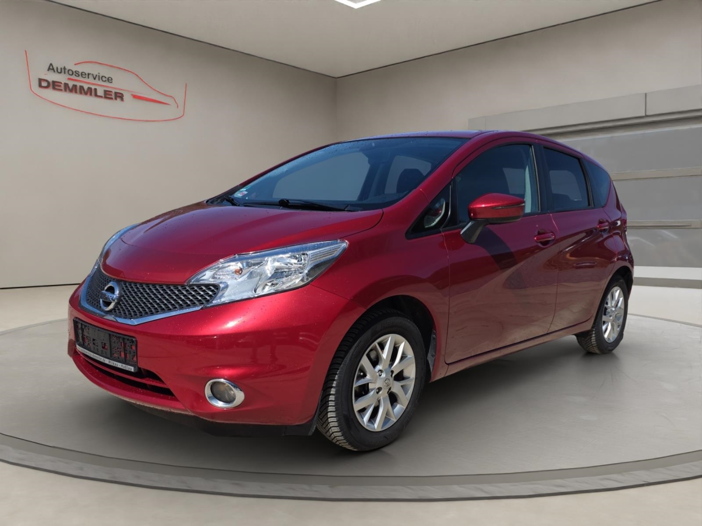 Nissan Note Acenta 1.2, Klimaautomatik, Tempomat, Regensensor, force red metallic (rot)