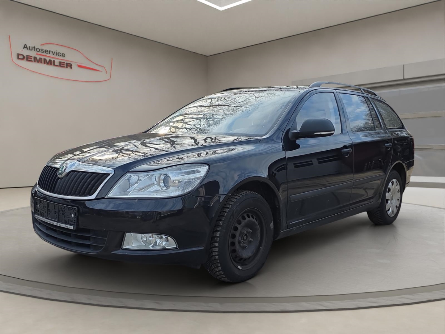 Skoda Octavia Combi 1.6 TDI, Klima ,Verkauf ohne Gawährleistung, schwarz-magic perleffekt