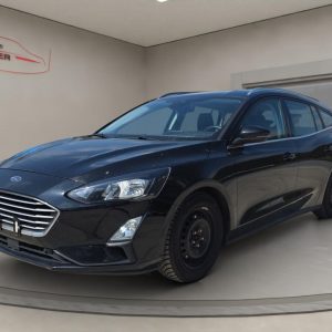 Ford Focus 1.5 TDCi, Navi, Klimaautomatik,Winter-Paket, iridium-schwarz metallic