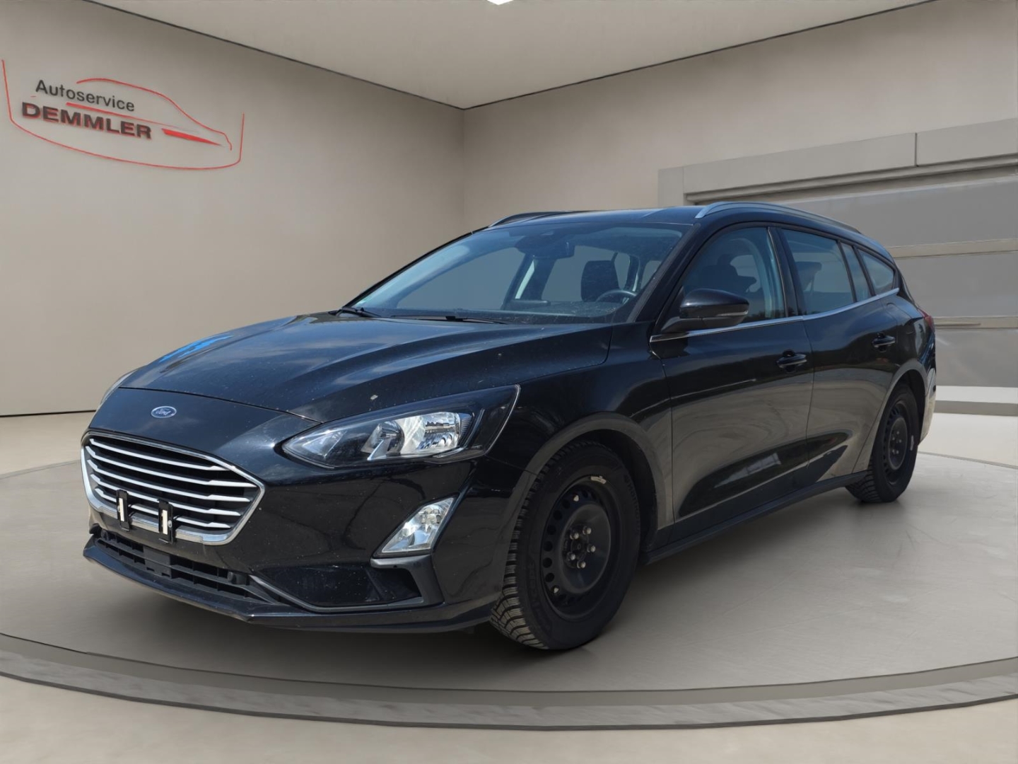 Ford Focus 1.5 TDCi, Navi, Klimaautomatik,Winter-Paket, iridium-schwarz metallic