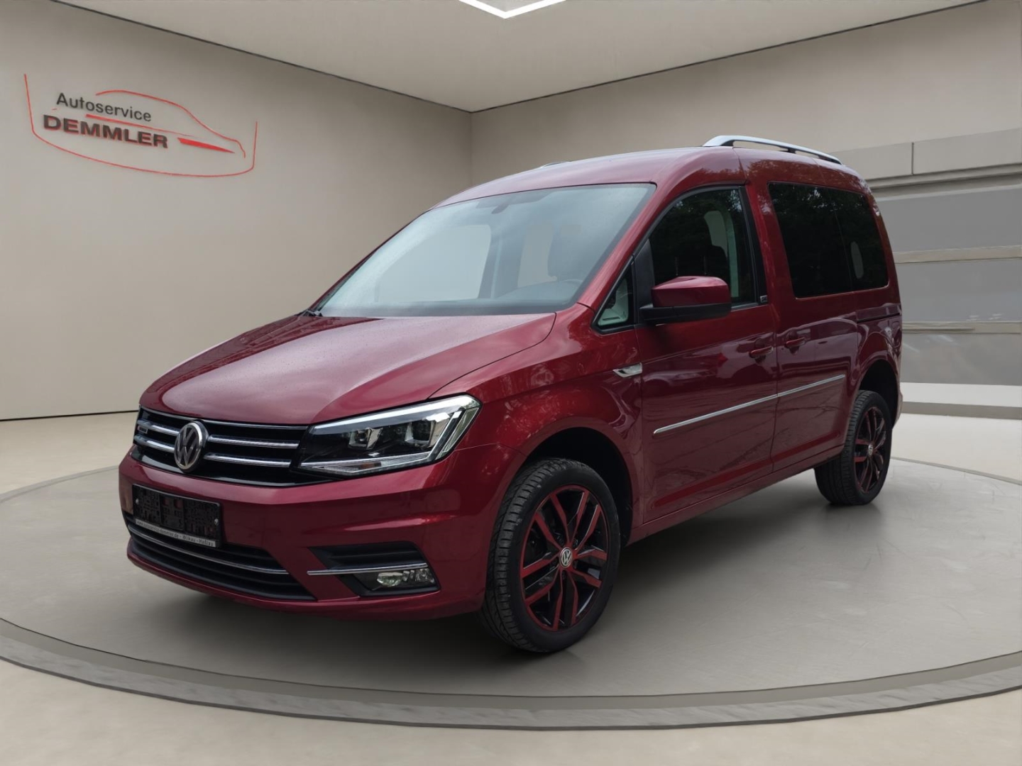 VW Caddy Generation Four 2.0 TDI 4x4,AHK,Xenon,Navi,Standheizung, fortanarot metallic