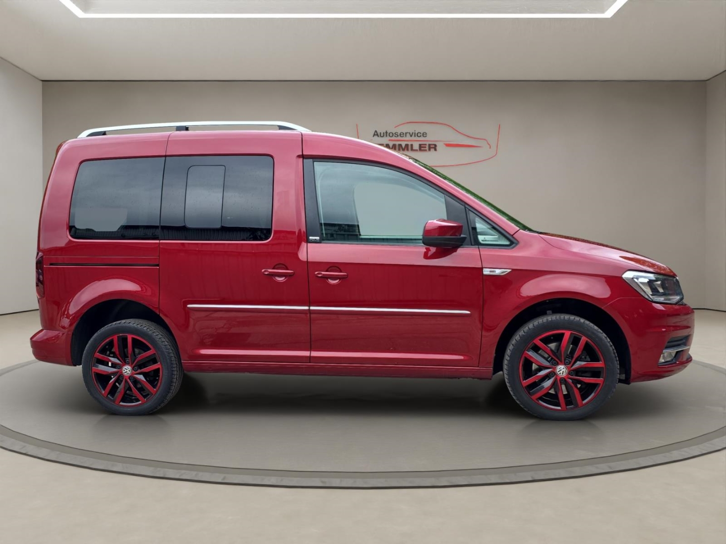 VW Caddy Generation Four 2.0 TDI 4x4,AHK,Xenon,Navi,Standheizung, fortanarot metallic – Bild 4