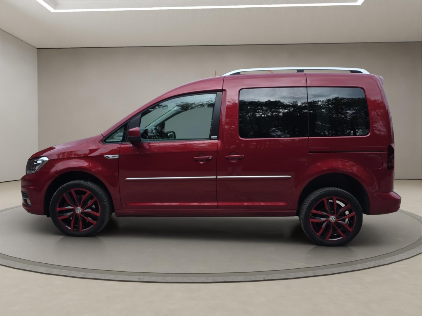 VW Caddy Generation Four 2.0 TDI 4x4,AHK,Xenon,Navi,Standheizung, fortanarot metallic – Bild 8