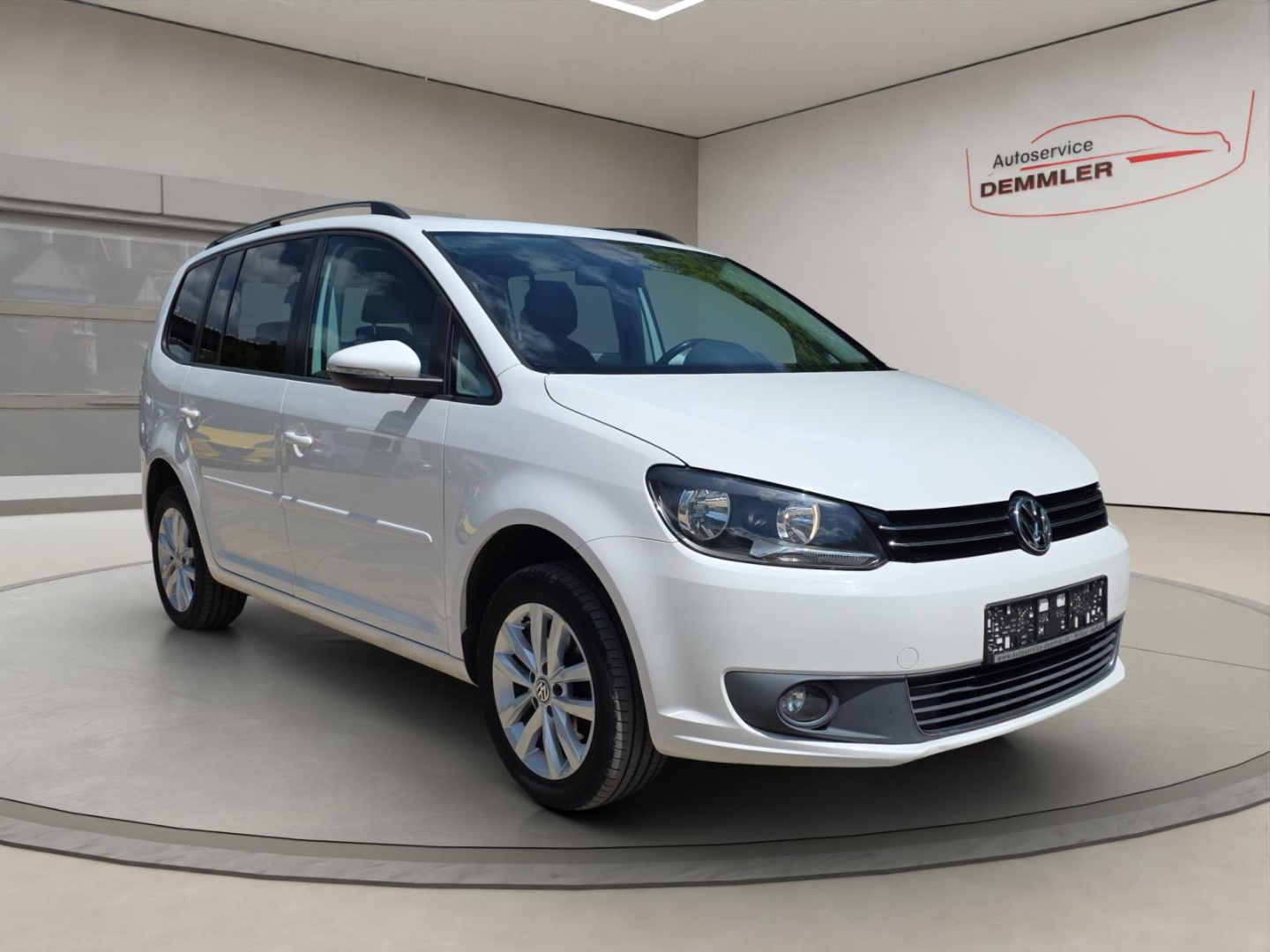 VW Touran 1.6 TDI, 7-Si, Climatronic,Pano-Dach,Tempomat,PDC, candy-weiß – Bild 3