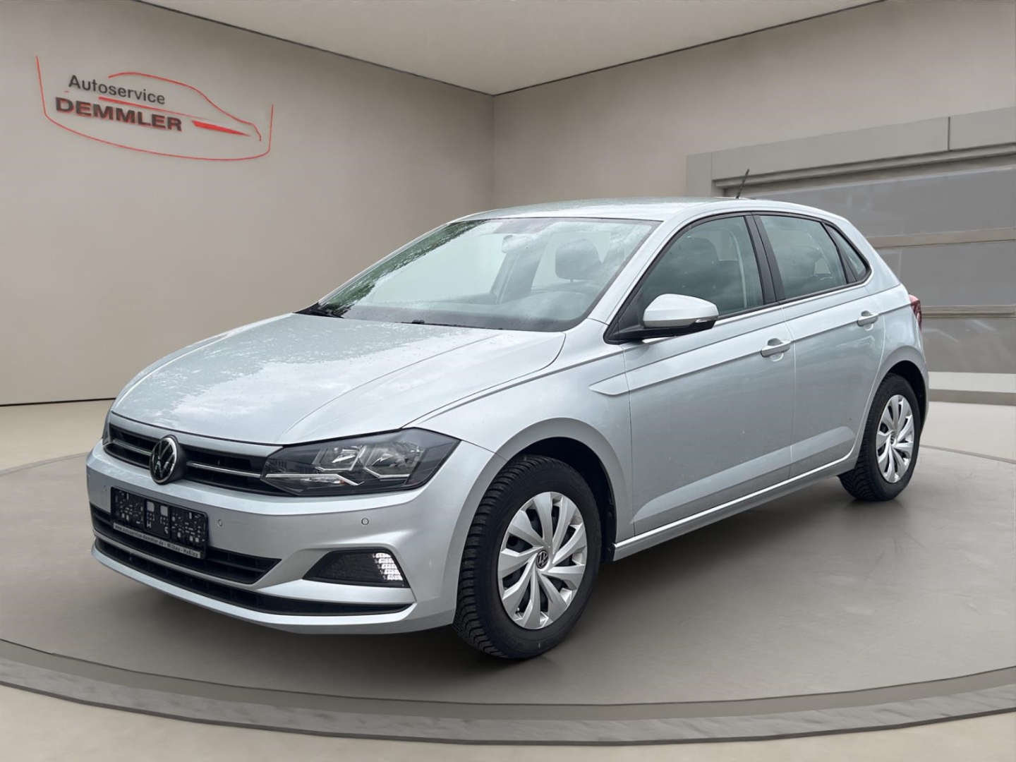 VW Polo VI ,Navi, Klima ,Sitzheizung ,Parksensoren, reflexsilber metallic