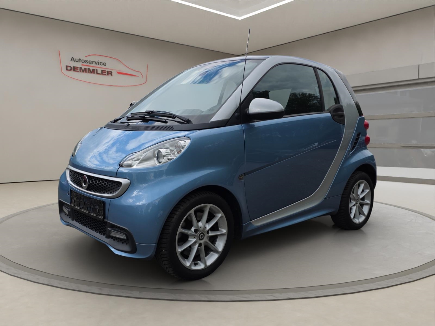 Smart fortwo coupe, Klima,Sitzheizung,Pano-Dach,AudioPaket, blau / silber