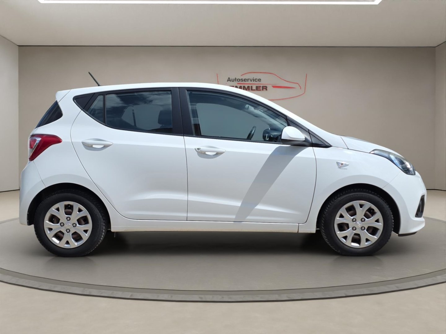 Hyundai i10 1.0, Klima ,Radio ,USB, weiss – Bild 4