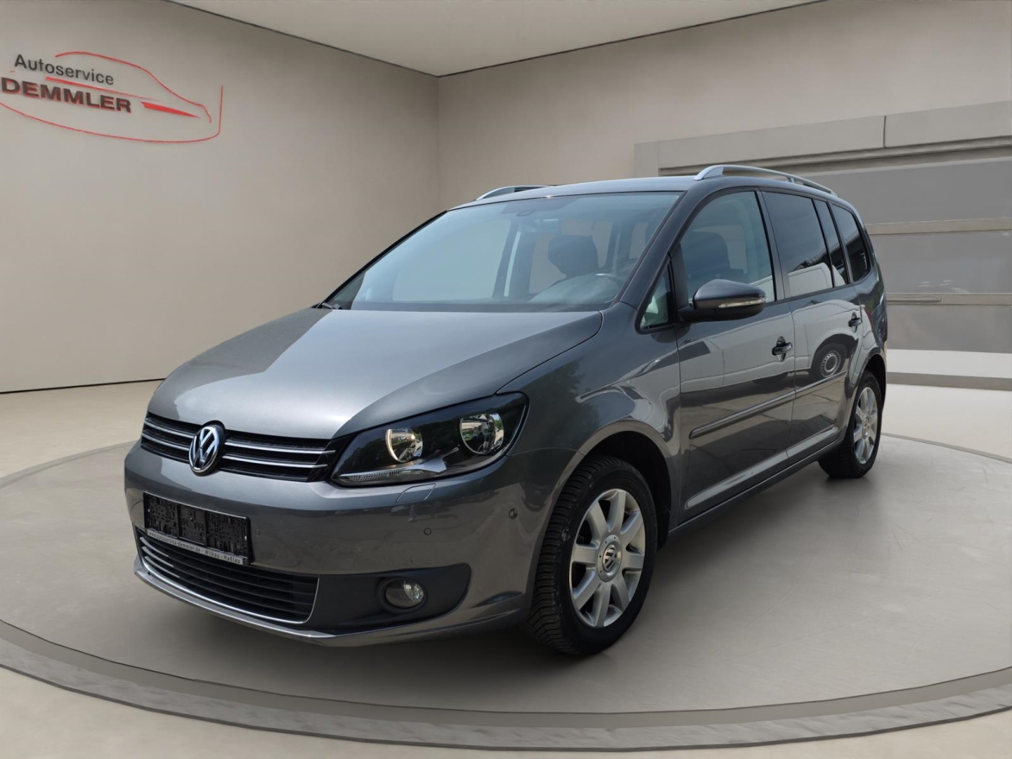 VW Touran Cup 1.6 TDI,7-Si.,AHK,Climatronic,TempomatSitzheizung, pepper grey metallic (grau)