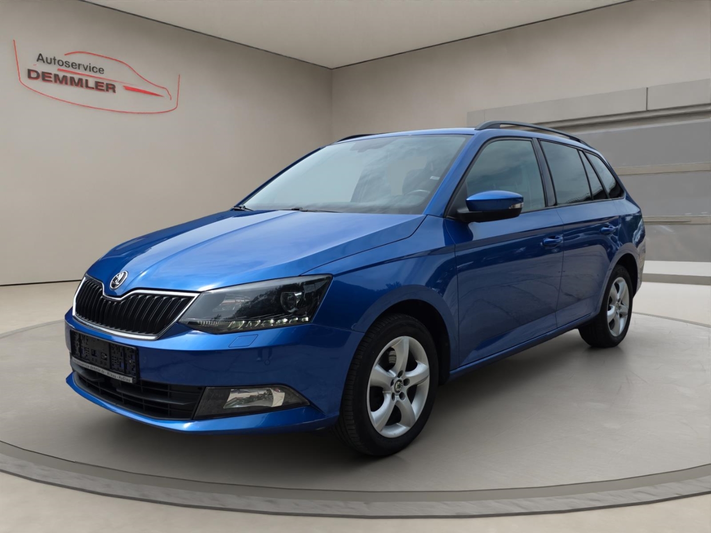 Skoda Fabia Joy 1.4 TDI, Navi,AHK,Climatronic,PDC,Tempomat, race-blau metallic