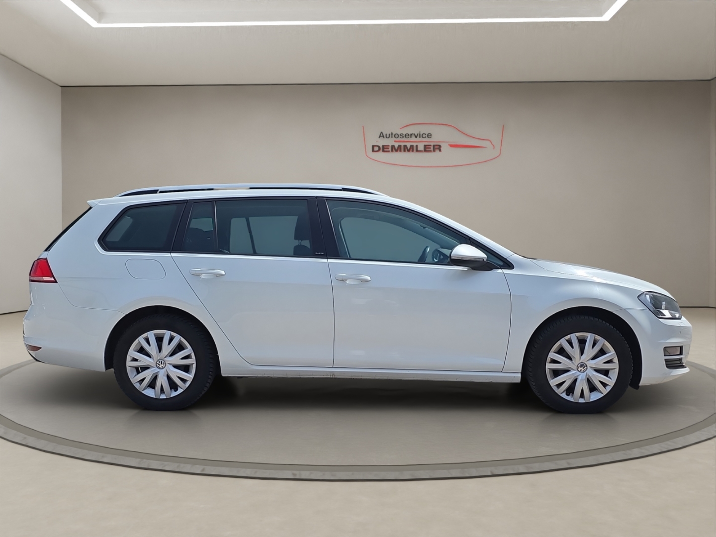 VW Golf VII 1.2 TSI, Climatronic,Tempomat,Sitzh.,PDC, oryxweiß perlmutteffekt – Bild 4