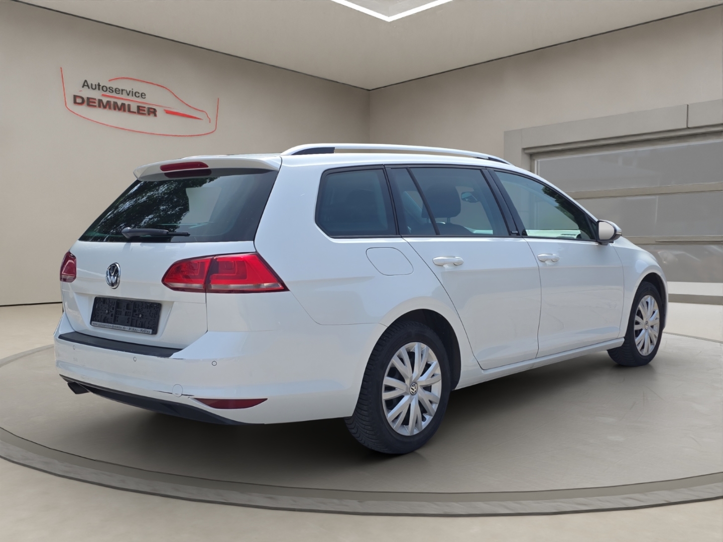 VW Golf VII 1.2 TSI, Climatronic,Tempomat,Sitzh.,PDC, oryxweiß perlmutteffekt – Bild 5