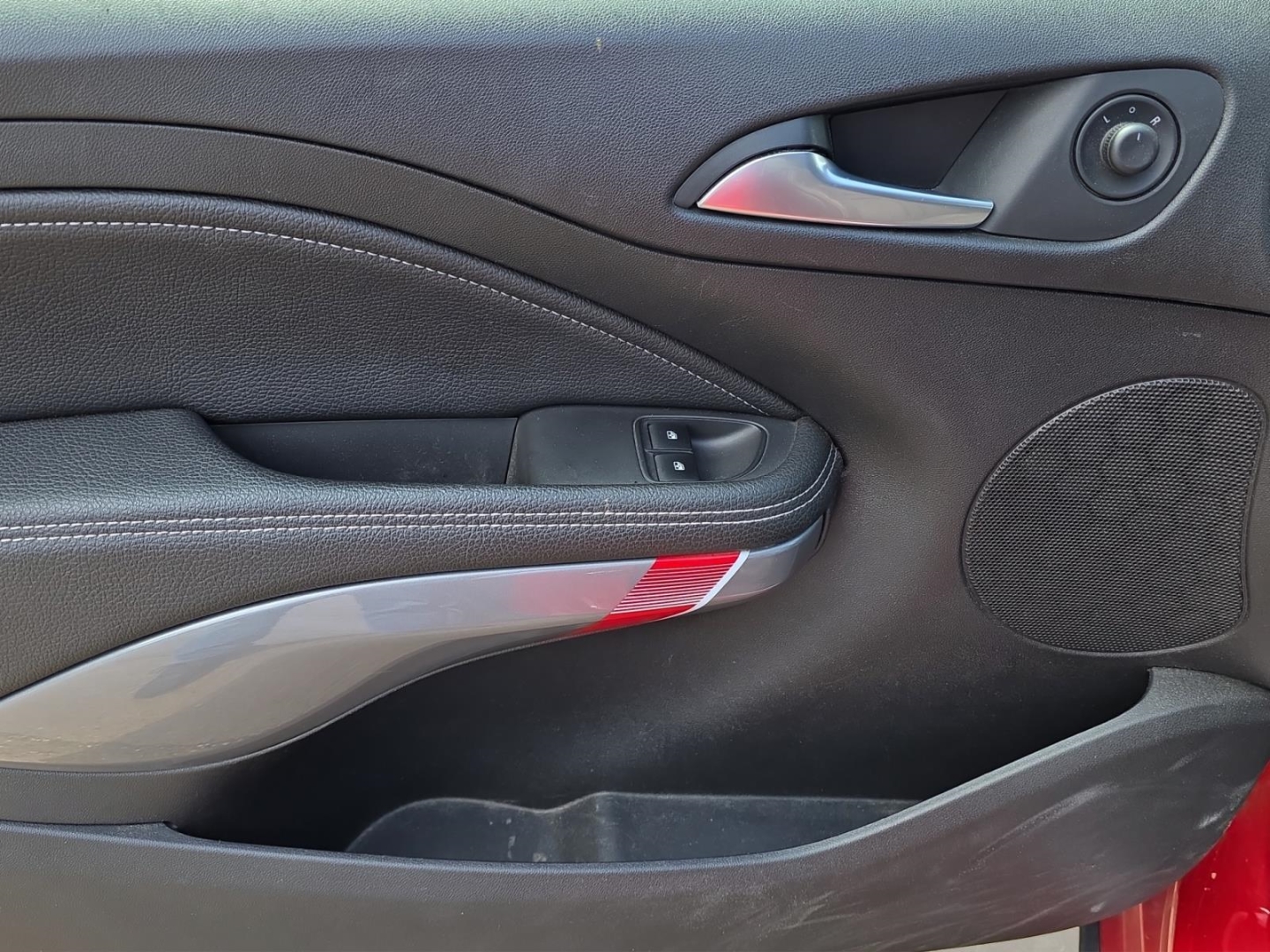 Opel Adam Rocks S 1.4 Turbo,Climatronic,Sitzh.,PDC,CarPlay, fire red (uni) (rot) – Bild 14