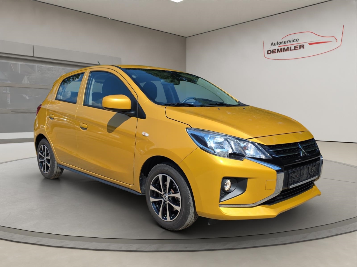Mitsubishi Space Star 1.2, Klima, DAB-Radio, Abstandswarner, Berganfahrassistent, citrin-gelb (m) – Bild 3