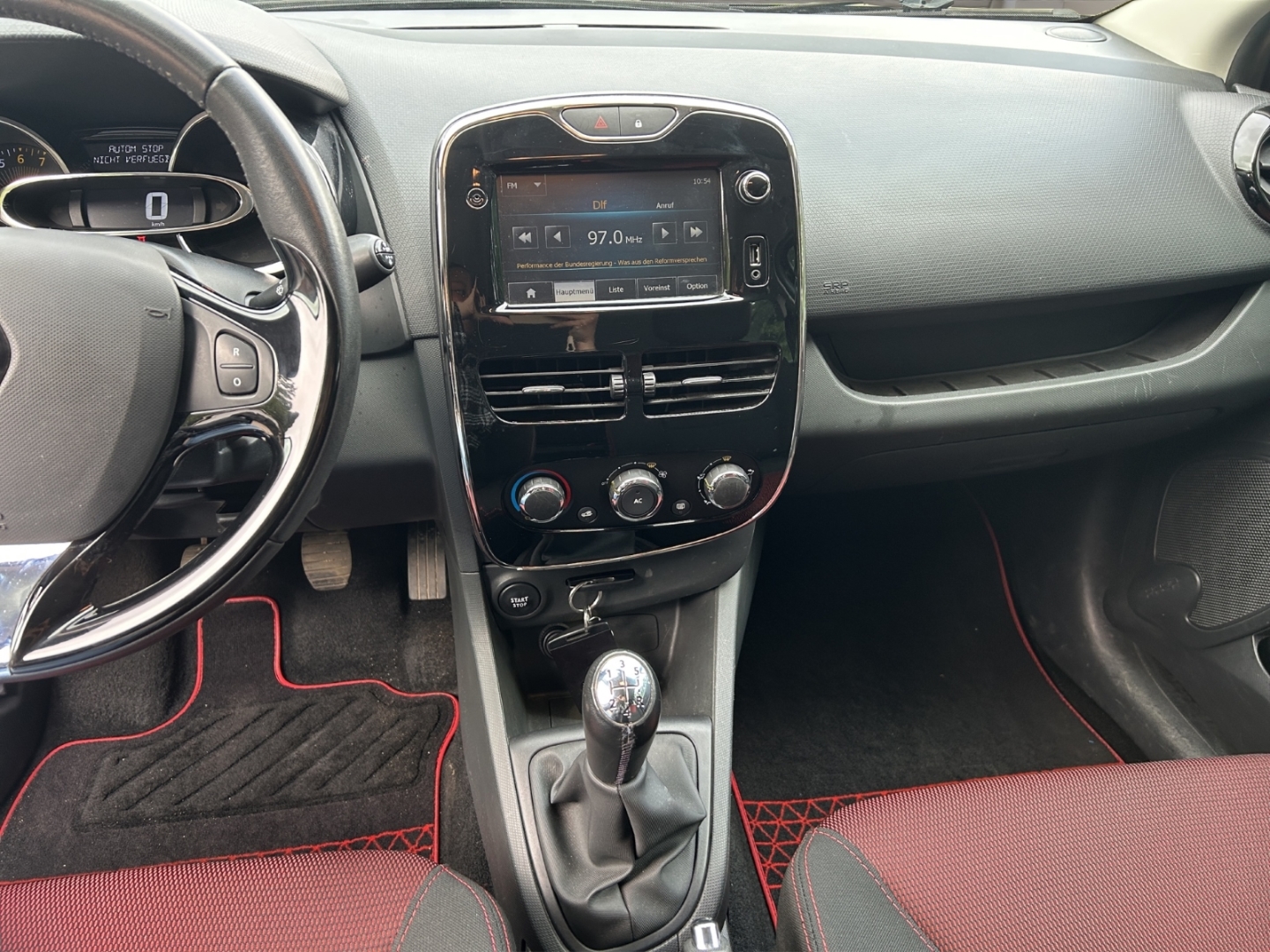 Renault Clio IV Dynamique, Navi, Klima, Tempomat, CarPlay, sternen-schwarz – Bild 13