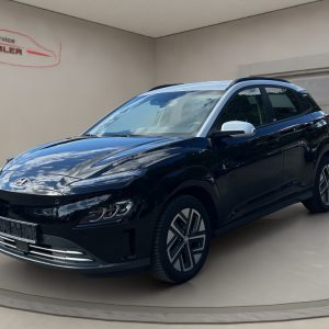 Hyundai KONA Elektro, LED,Navi,Klima,Tempomat,R.Kamera,Winter-Paket, phantom black / chalk white ro / mic (schwarz)
