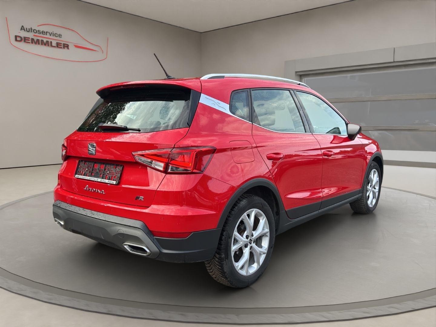 Seat Arona FR ,LED,Climatronic,Navi,Tempomat,DAB,Parksensoren, reinrot – Bild 5