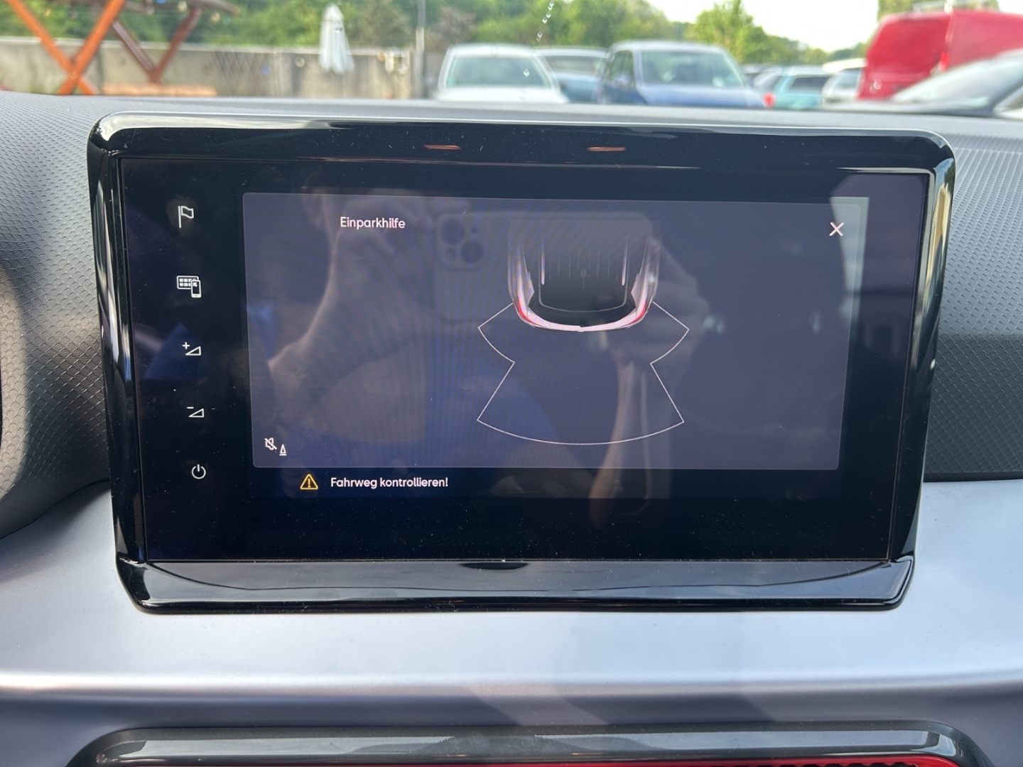 Seat Arona FR ,LED,Climatronic,Navi,Tempomat,DAB,Parksensoren, reinrot – Bild 17