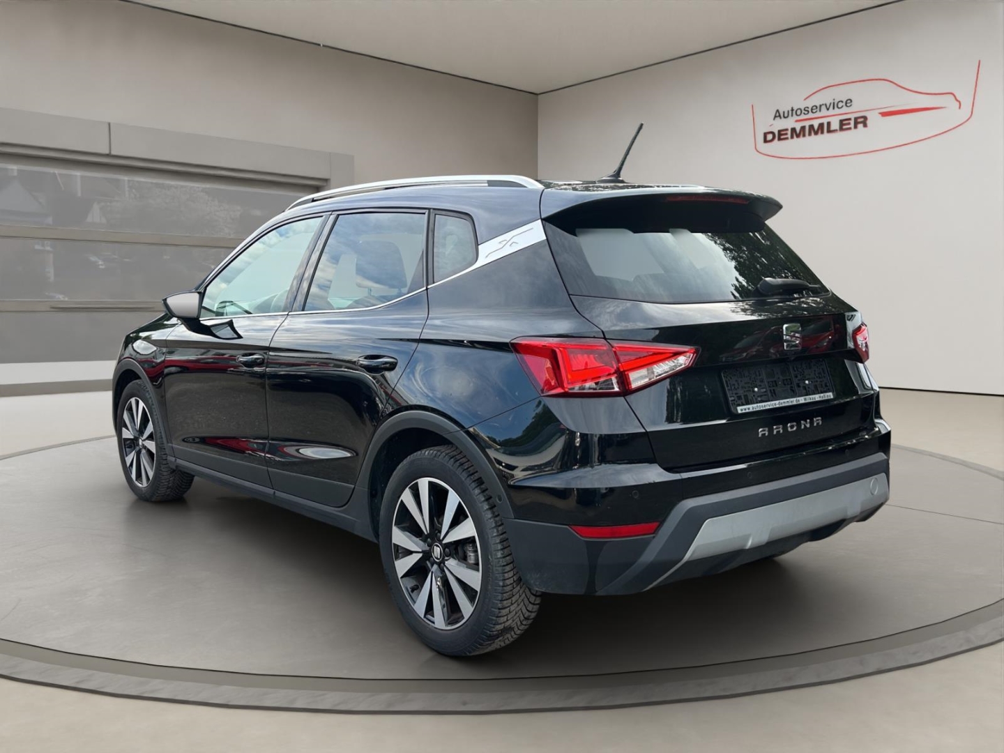 Seat Arona Xcellence BEATS,ACC,Navi,LED,Tempomat,Winter-Paket,, mitternachtsschwarz – Bild 7