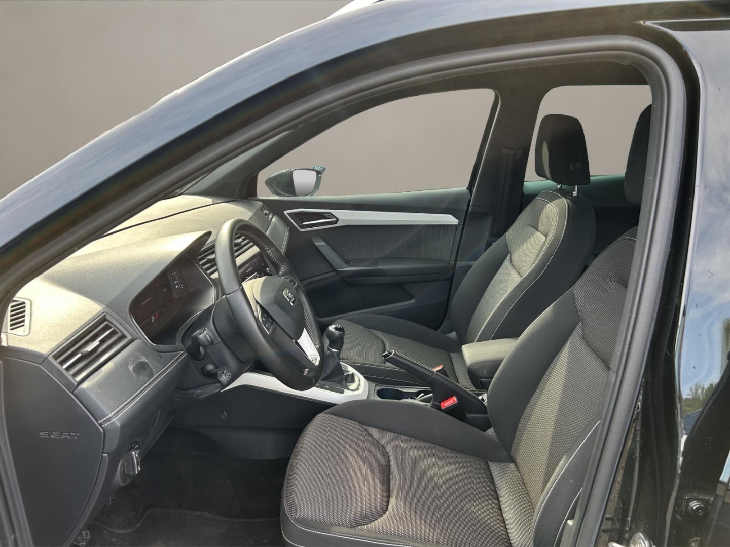 Seat Arona Xcellence BEATS,ACC,Navi,LED,Tempomat,Winter-Paket,, mitternachtsschwarz – Bild 9