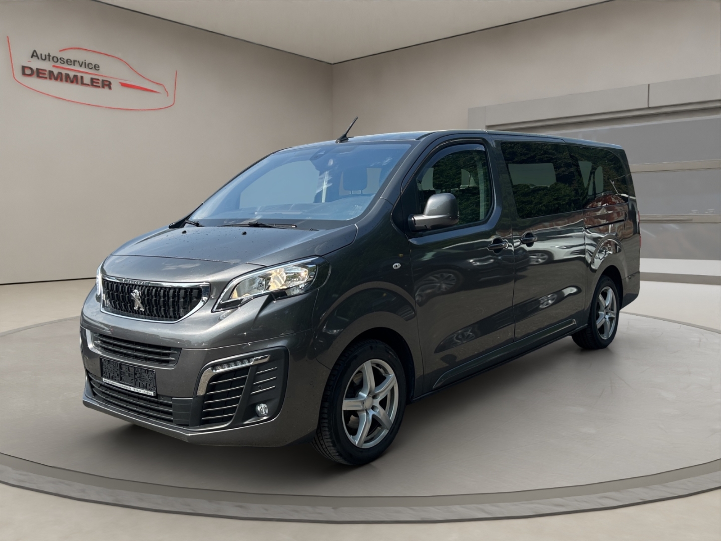 Peugeot Traveller Business,Climatronic,AHK,R.Kamera,Tempomat,Parksensoren, lackierung platinium-grau/typ aussenverkleidung lackiert