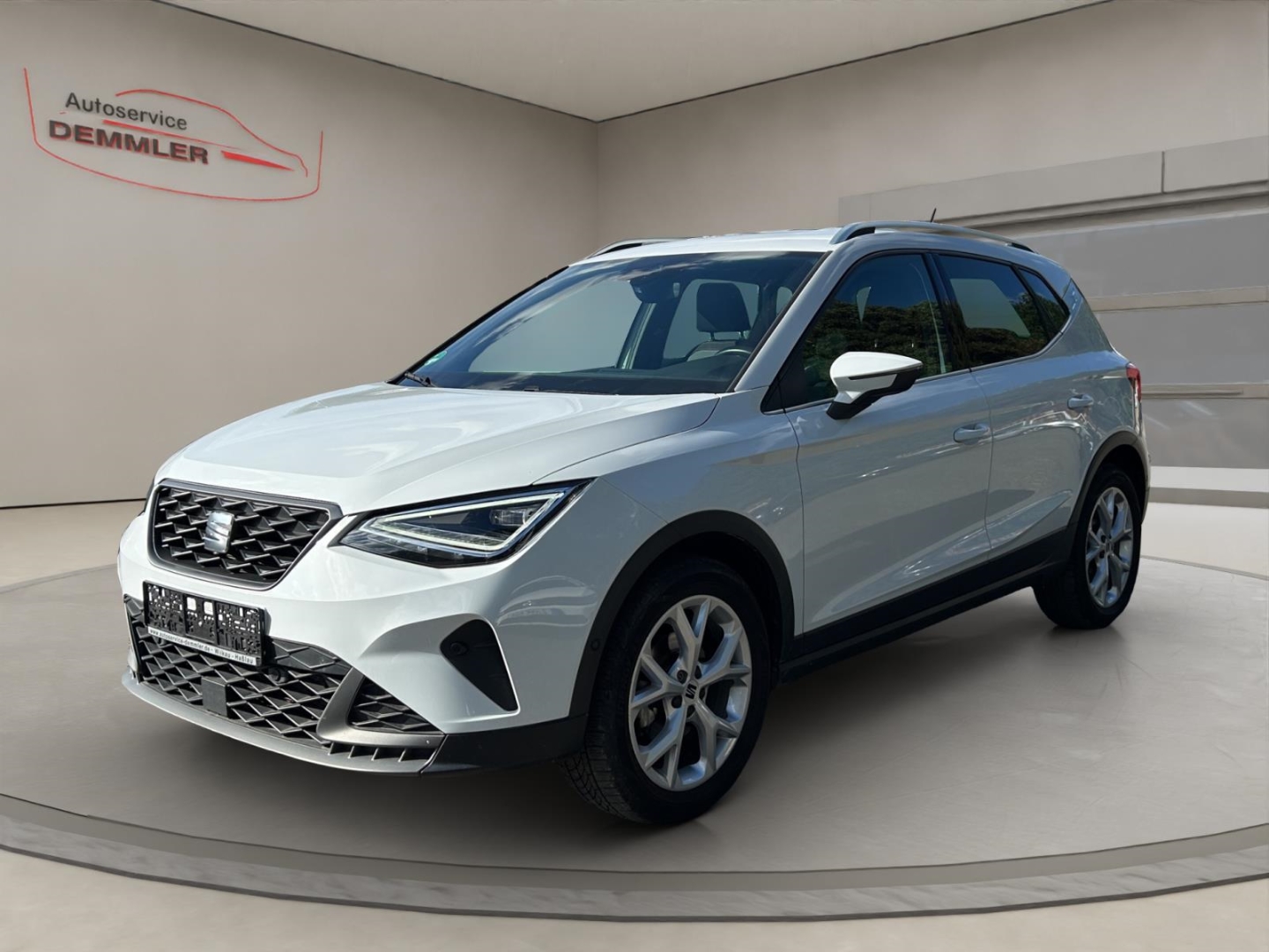 Seat Arona FR,LED,Navi,Klima,Tempomat,R.-Kamera,Sitzheizung, nevada weiss