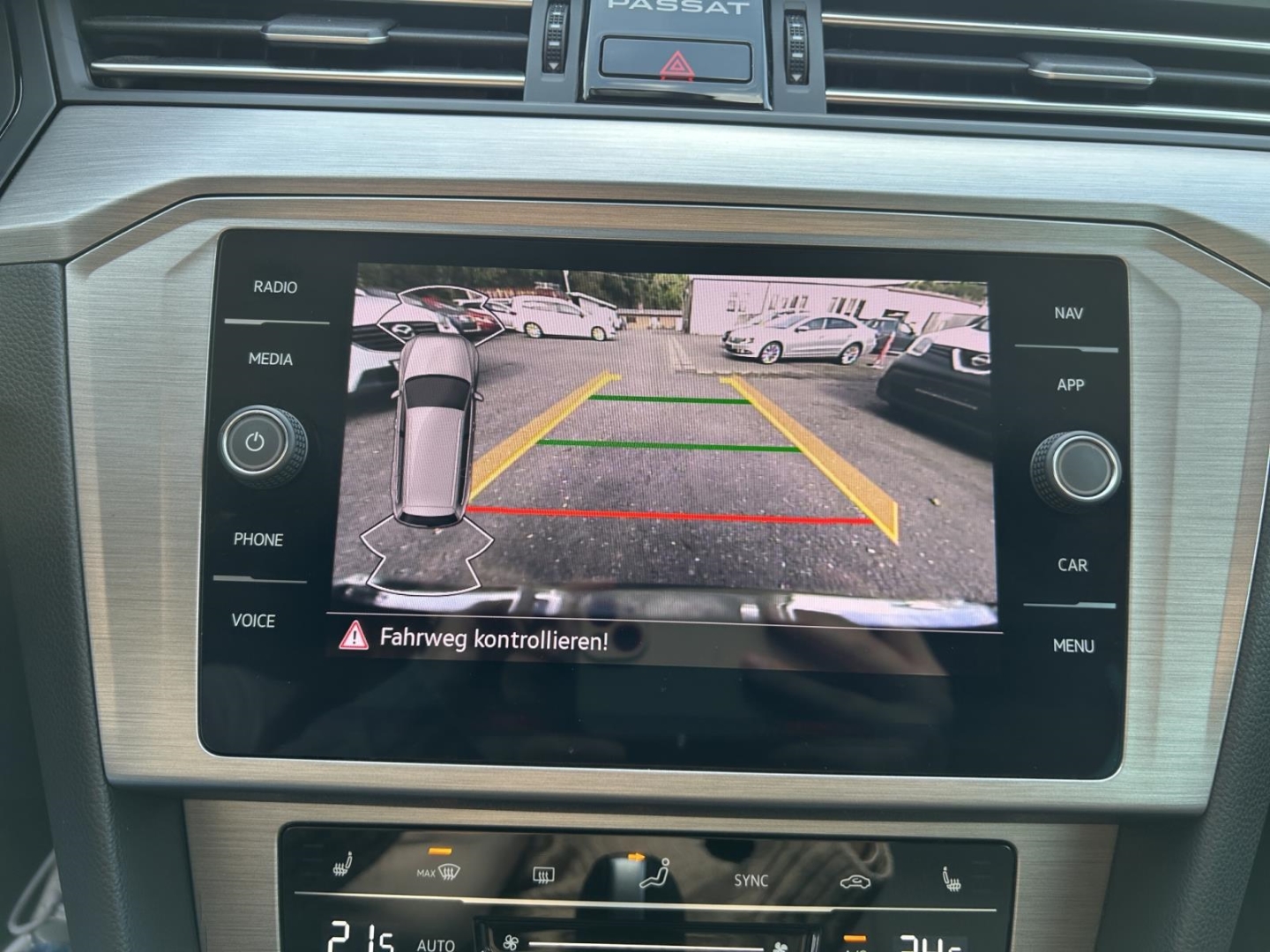 VW Passat Conceptline,LED,Climatronic,Tempomat,DAB/MP3, grau – Bild 15