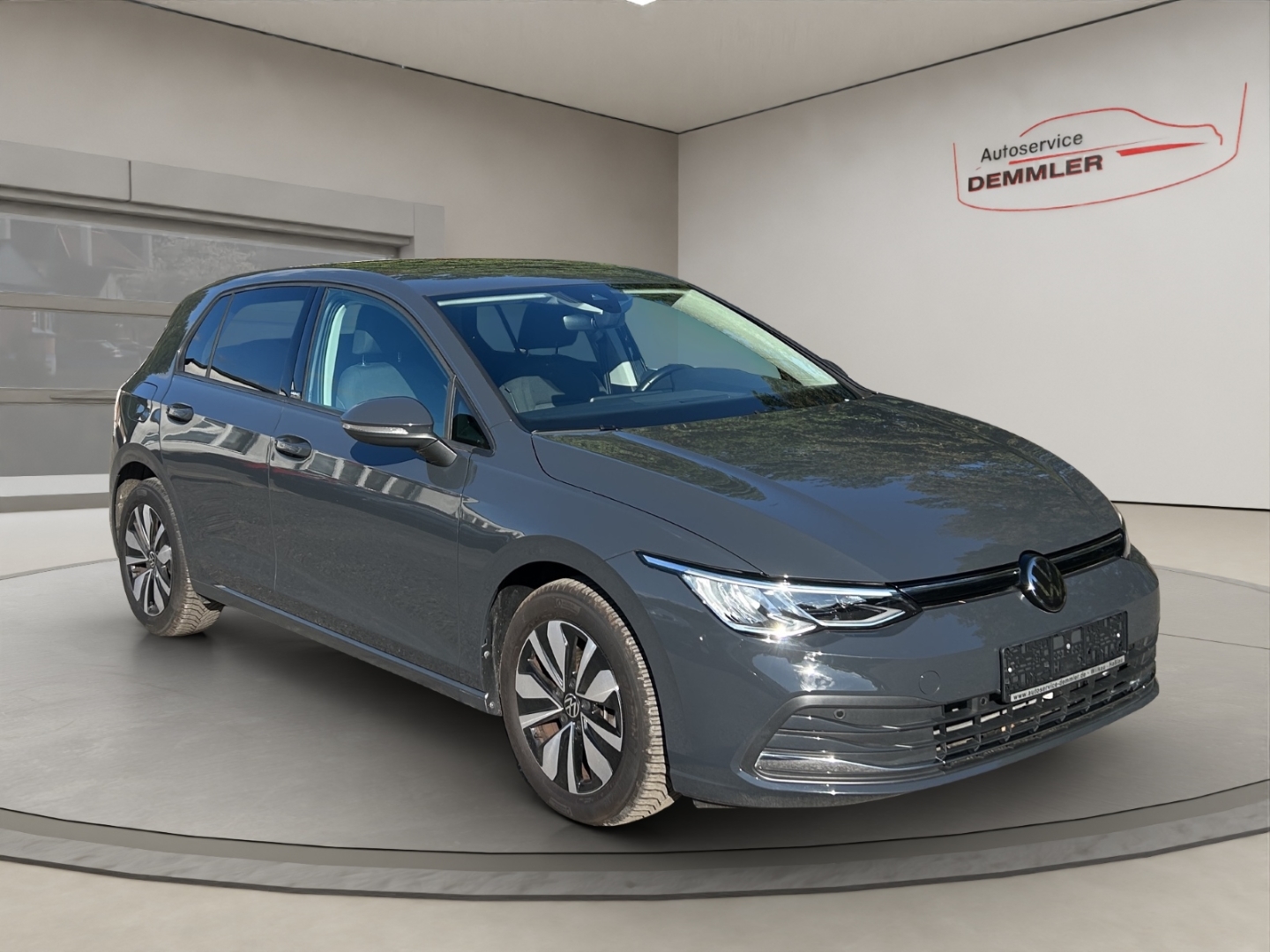 VW Golf VIII LED,ACC,Climatronic,App-Connect,Tempomat,PDC, uranograu – Bild 3