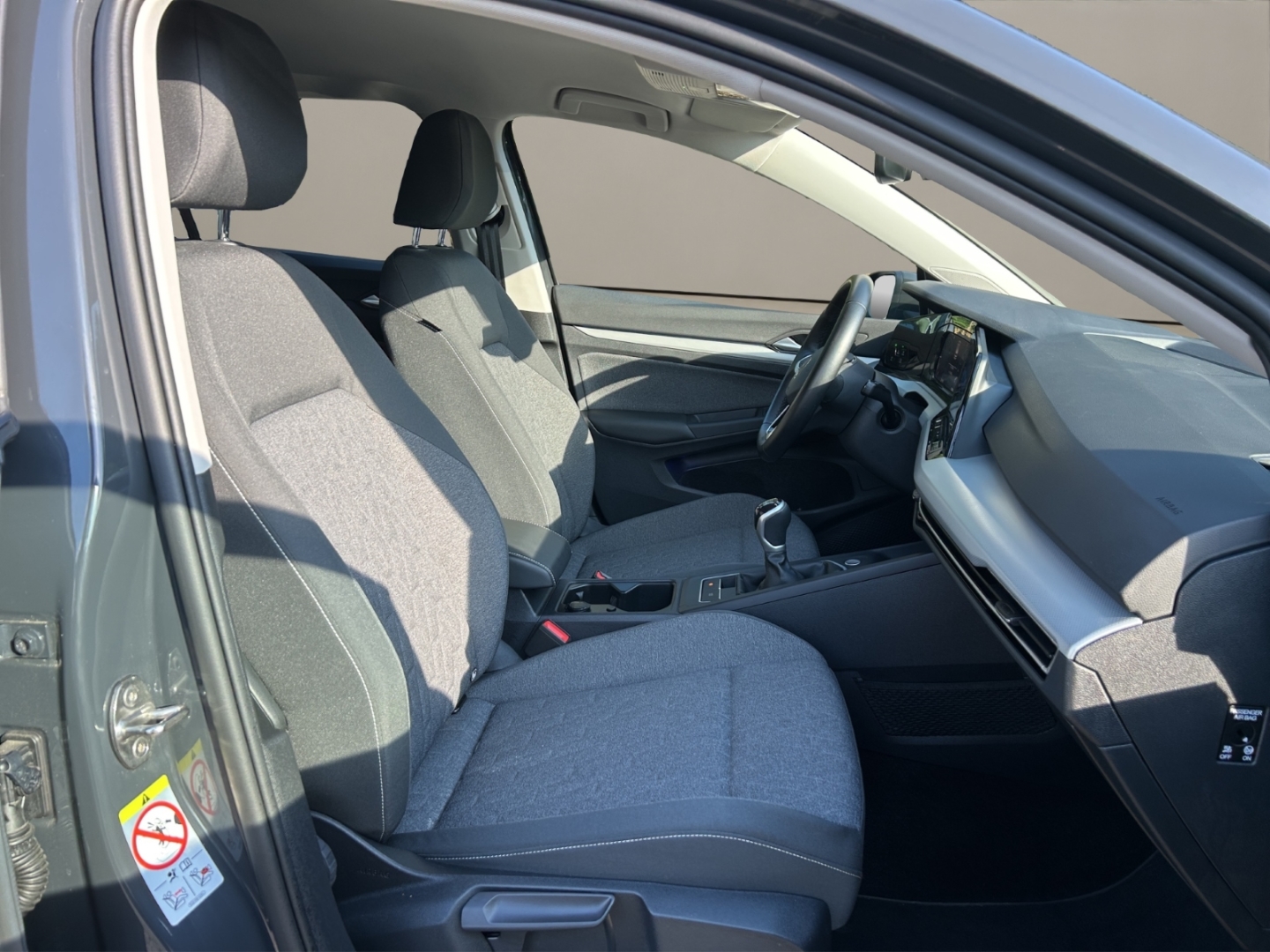 VW Golf VIII LED,ACC,Climatronic,App-Connect,Tempomat,PDC, uranograu – Bild 15