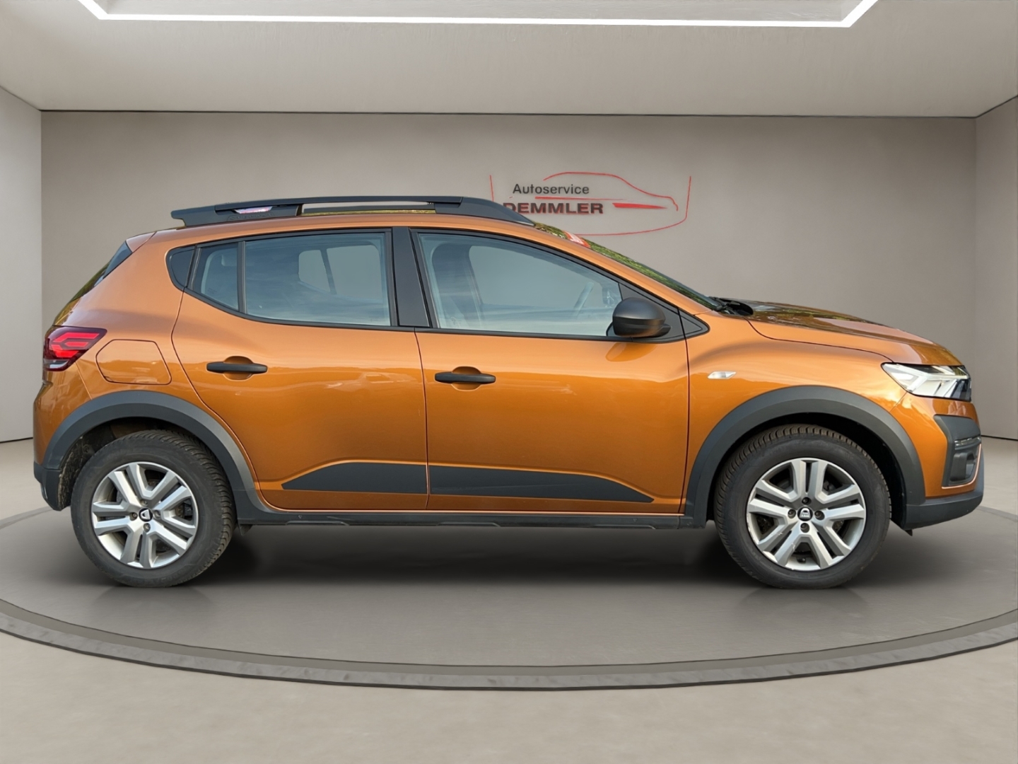 Dacia Sandero III Stepway ,LED, Klima, DAB, Tempomat, orange atacama – Bild 4