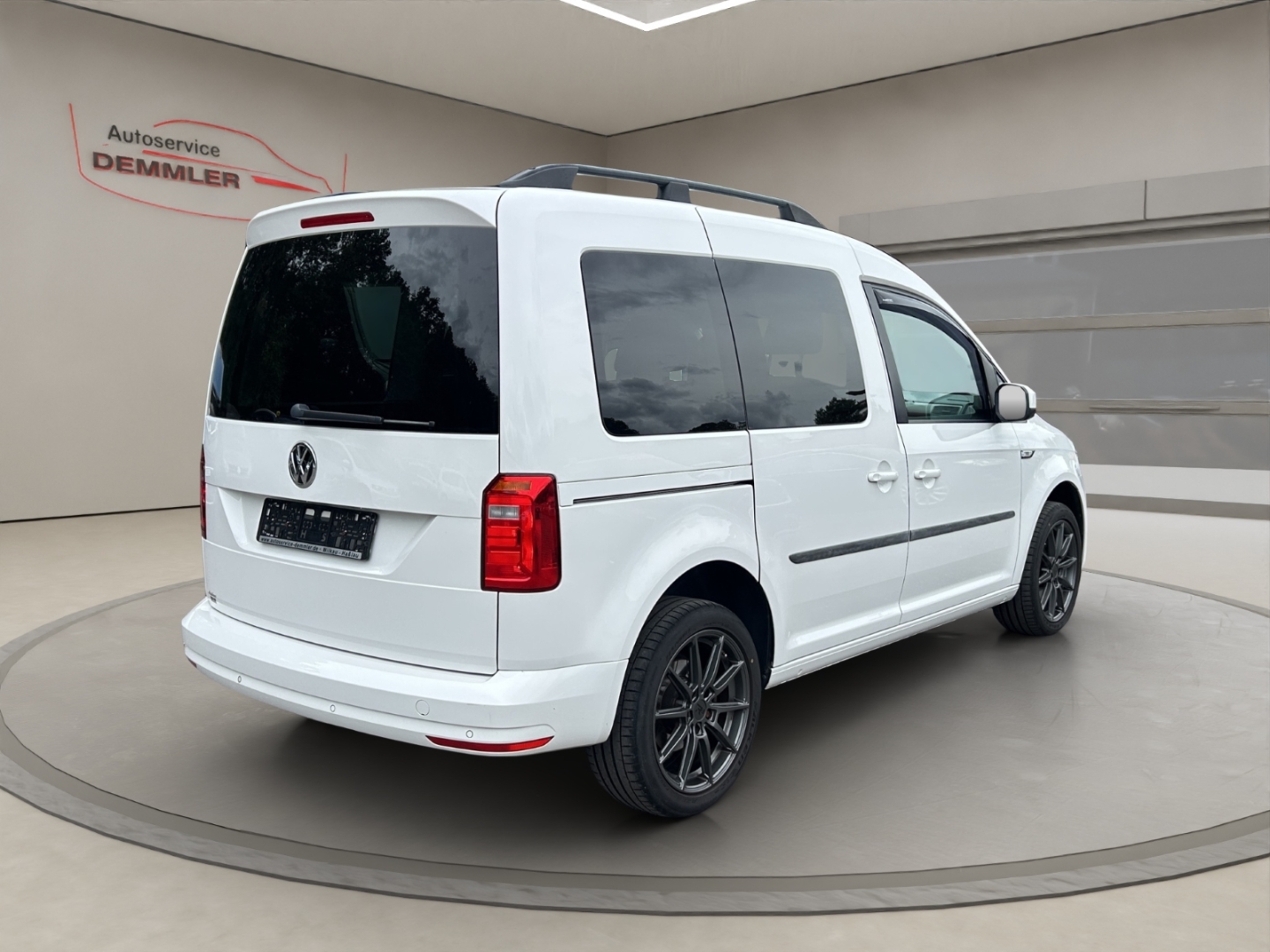 VW Caddy 2.0 TDI, Climatronic, Tempomat ,Parksensoren, candy-weiß – Bild 5