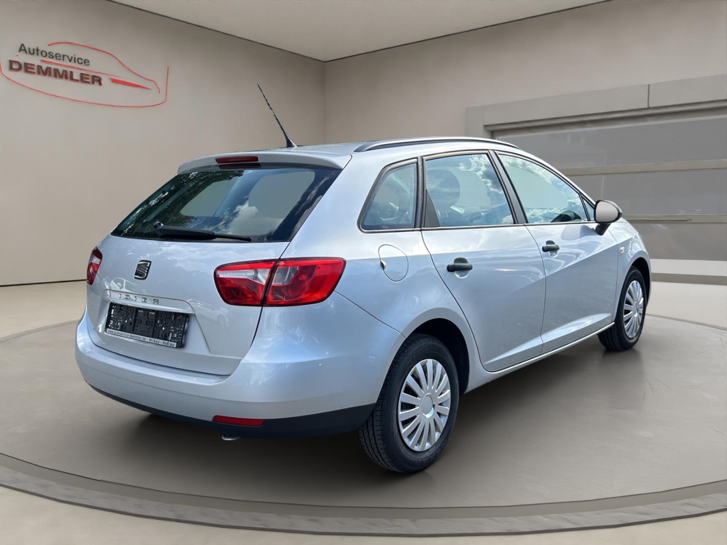 Seat Ibiza ST Reference,Klima, Navi ,Radio MP3, estrella silber – Bild 5