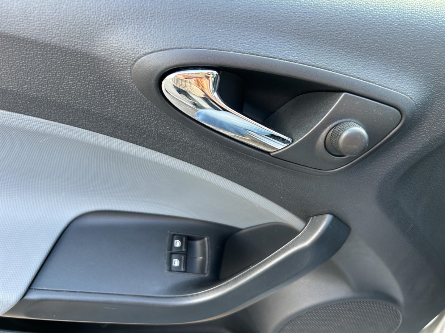 Seat Ibiza ST Reference,Klima, Navi ,Radio MP3, estrella silber – Bild 11