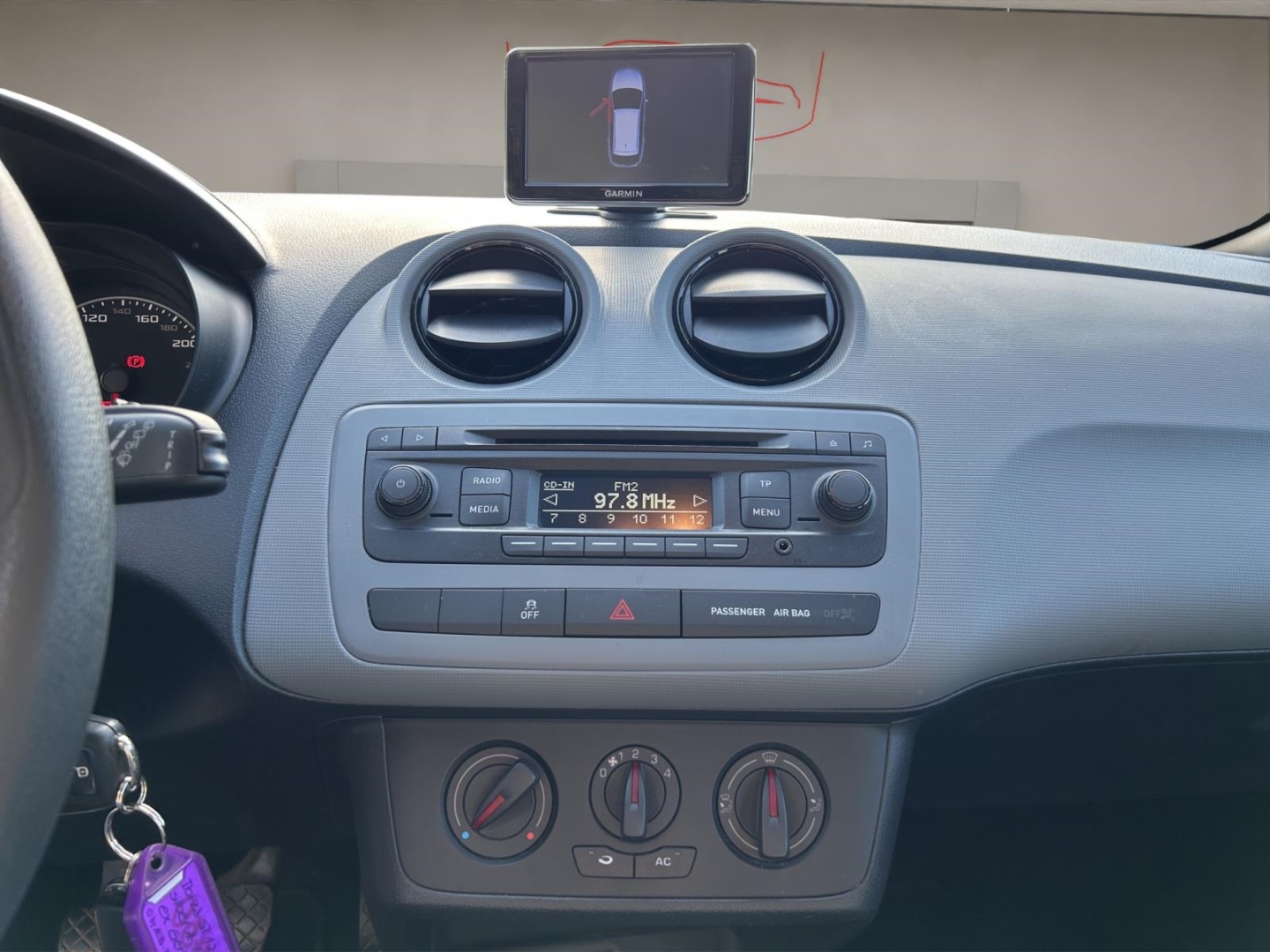 Seat Ibiza ST Reference,Klima, Navi ,Radio MP3, estrella silber – Bild 14