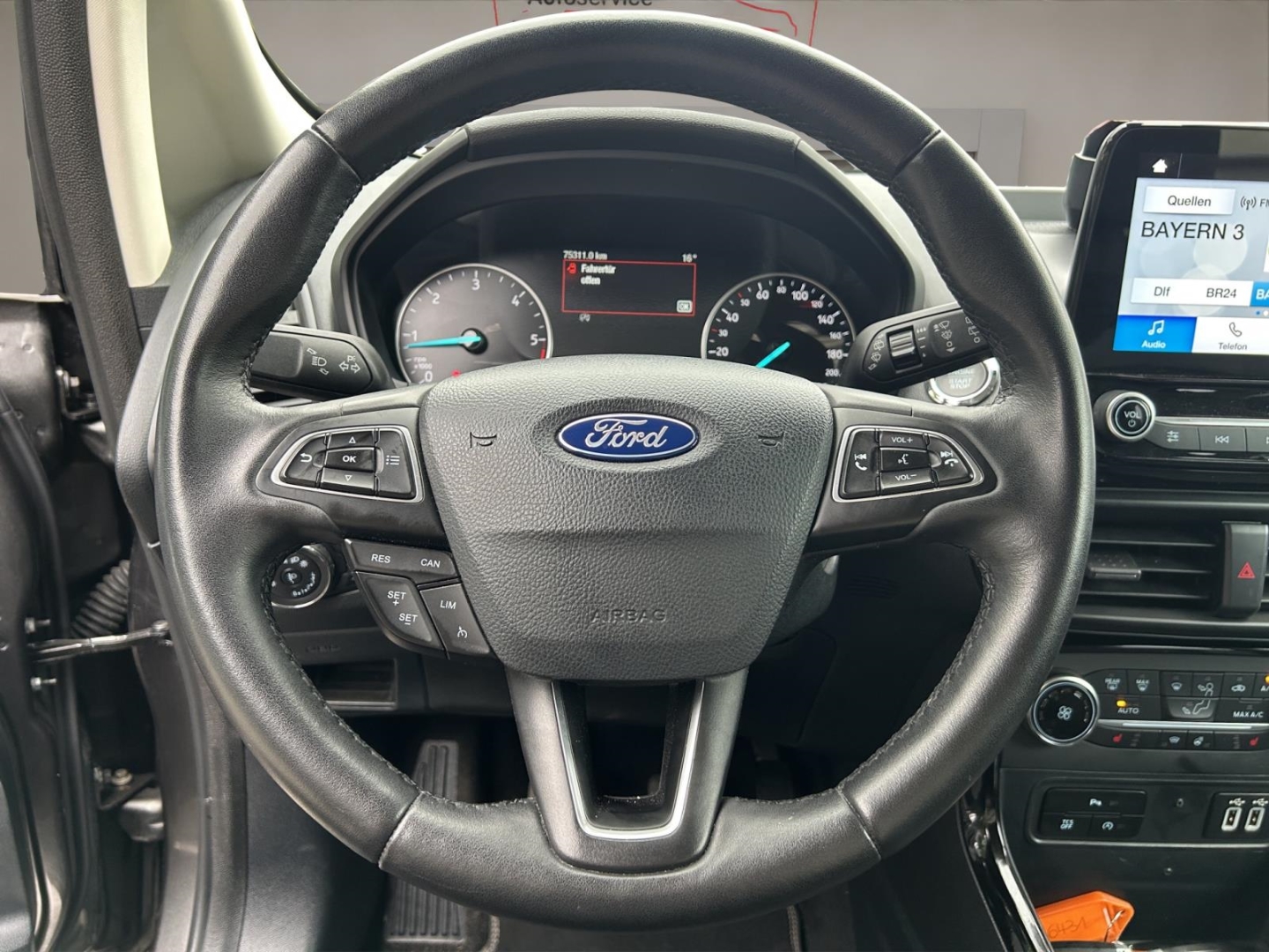 Ford EcoSport Titanium 4X4,AHK,Xenon,Tempomat,Winterpaket, magnetic-grau (metallic) – Bild 12