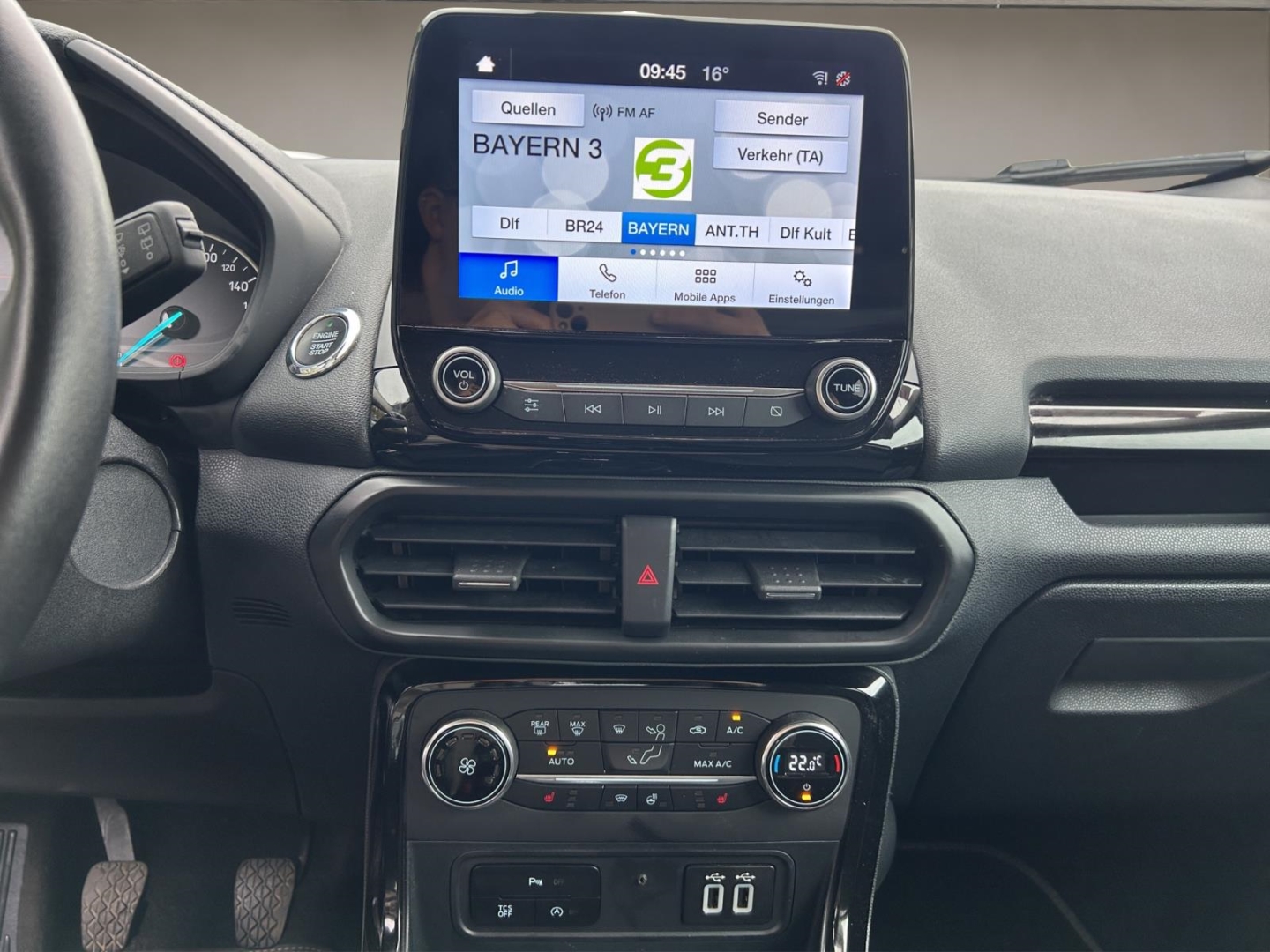 Ford EcoSport Titanium 4X4,AHK,Xenon,Tempomat,Winterpaket, magnetic-grau (metallic) – Bild 14